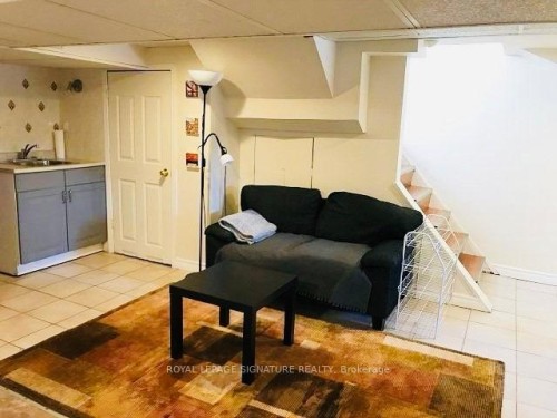 69 Glenmount Avenue, Hamilton, ON - Indoor