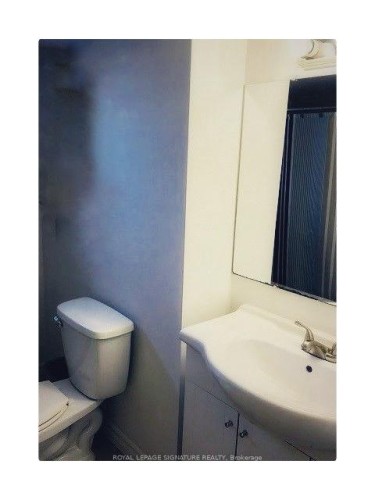 69 Glenmount Avenue, Hamilton, ON - Indoor Photo Showing Bathroom