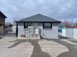 1285 St Mary's Avenue  Mississauga, ON L5E 1H8