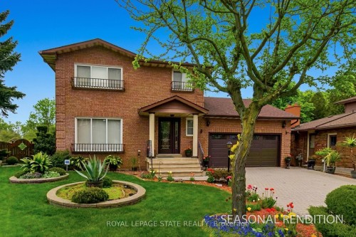 52 Elena Court, Hamilton, ON - Outdoor