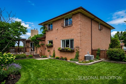 52 Elena Court, Hamilton, ON - Outdoor