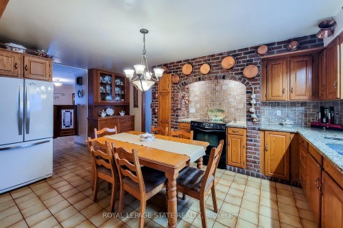 52 Elena Court, Hamilton, ON - Indoor