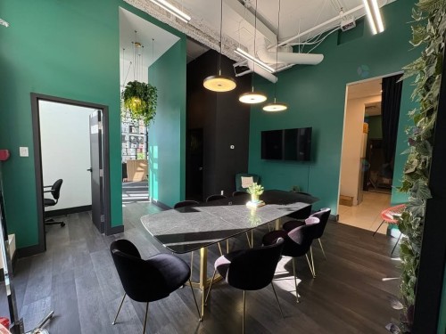 Salle de conférence - 6417Z Boul. St-Laurent, Montréal (Rosemont/La Petite-Patrie), QC - Indoor Photo Showing Dining Room