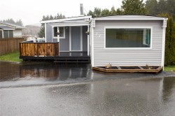 74-5250 Beaver Harbour Rd  Port Hardy, BC V0N 2P0