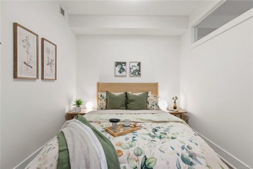 405-1114 Samar Cres, Langford, BC - Indoor Photo Showing Bedroom