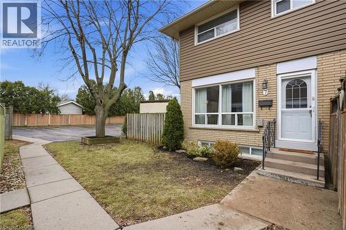 914 Mohawk Road E Unit# 7, Hamilton, ON - Outdoor