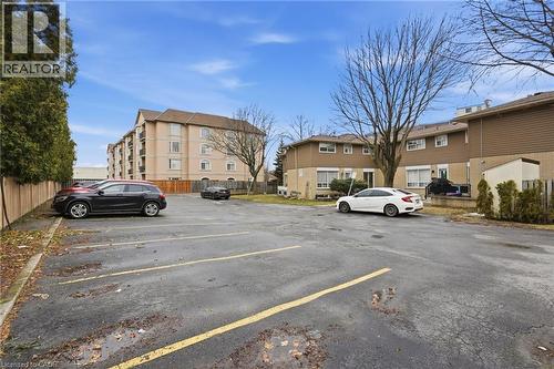 914 Mohawk Road E Unit# 7, Hamilton, ON - Outdoor