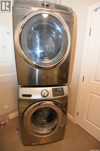 204 2315 Mcclocklin Road, Saskatoon, SK - Indoor Photo Showing Laundry Room