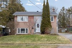 923 GREENWOOD CRESCENT  Whitby (Downtown Whitby), ON L1N 1C9