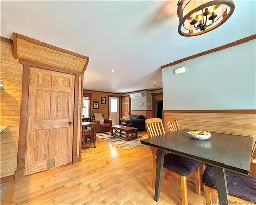 1990 Middle River Dr, Bathurst, NB 