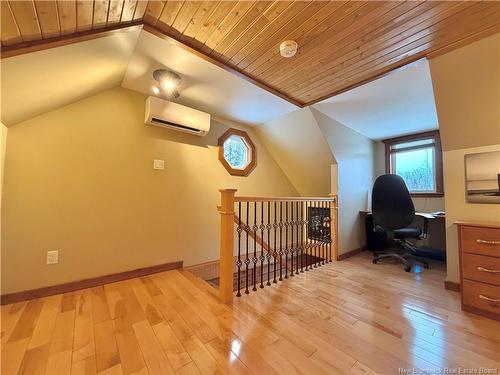 1990 Middle River Dr, Bathurst, NB 