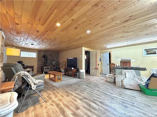 1990 Middle River Dr, Bathurst, NB 