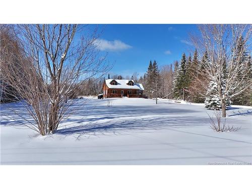 1990 Middle River Dr, Bathurst, NB 