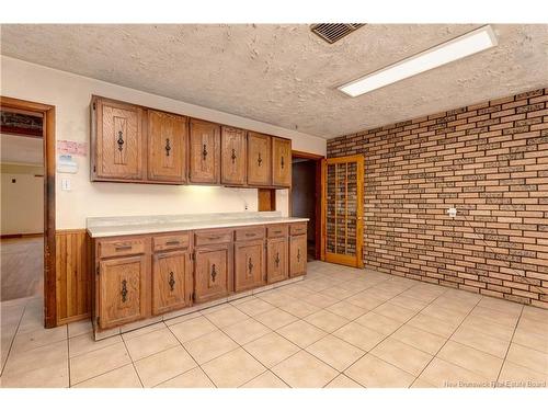 17 Macbeath Ave, Moncton, NB 