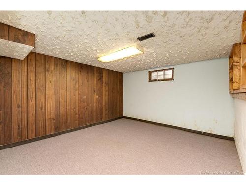 17 Macbeath Ave, Moncton, NB 