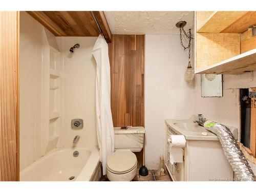 17 Macbeath Ave, Moncton, NB 