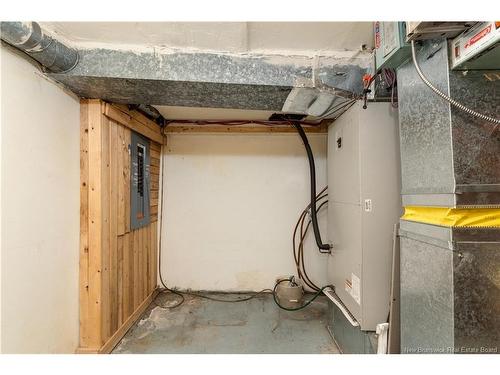 17 Macbeath Ave, Moncton, NB 