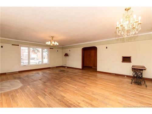 17 Macbeath Ave, Moncton, NB 