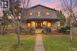 211 CANBOROUGH Street  Smithville, ON L0R 2A0