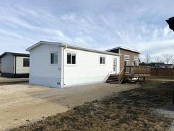 93 Prairie Oak Drive  Mitchell, MB R5G 2X5