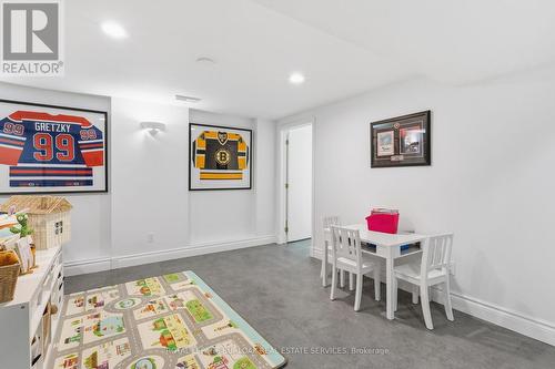 946 Nora Drive, Burlington, ON - Indoor