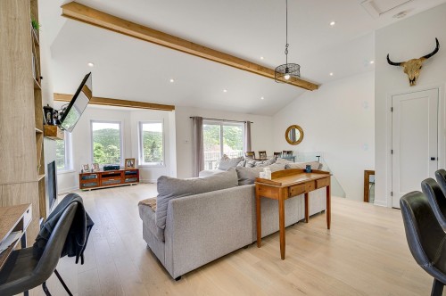 Vue d'ensemble - 511 Rue Principale, Saint-Sauveur, QC - Indoor Photo Showing Other Room