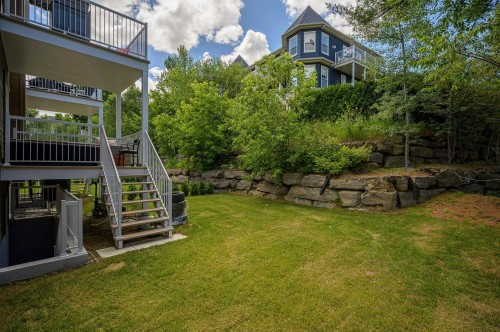 Cour - 511 Rue Principale, Saint-Sauveur, QC - Outdoor