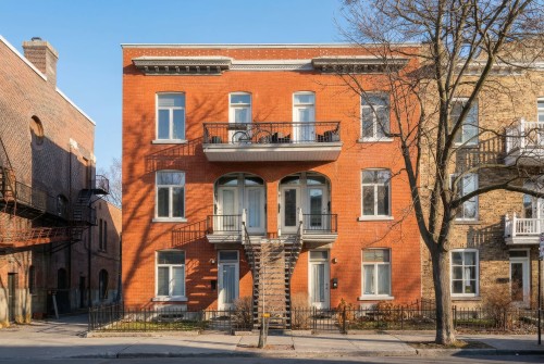 Front of Structure - 390 Av. Fairmount O., Montréal (Le Plateau-Mont-Royal), QC - Outdoor With Facade