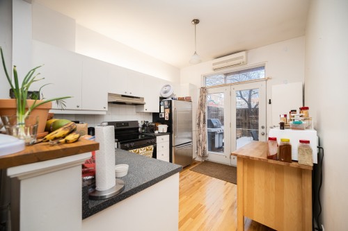 Kitchen - 390 Av. Fairmount O., Montréal (Le Plateau-Mont-Royal), QC - Indoor Photo Showing Kitchen