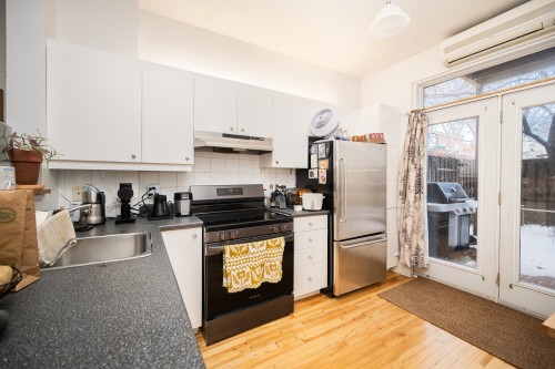 Kitchen - 390 Av. Fairmount O., Montréal (Le Plateau-Mont-Royal), QC - Indoor Photo Showing Kitchen