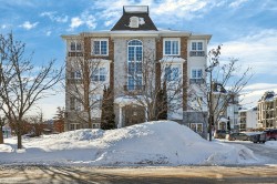 401-2305 Rue Versailles  Mascouche, QC J7K 0L3