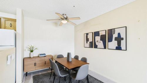 3006-2501 12Th Street, Cranbrook, BC - Indoor Photo Showing Dining Room