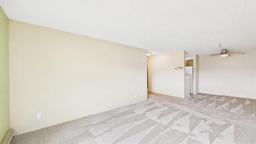 3006-2501 12Th Street, Cranbrook, BC - Indoor Photo Showing Other Room