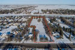 2808 Henderson HWY  East St Paul, MB R2E 0C6