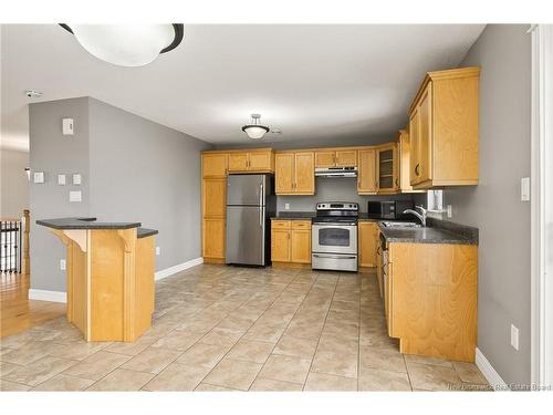 128 Lakeburn, Dieppe, NB 