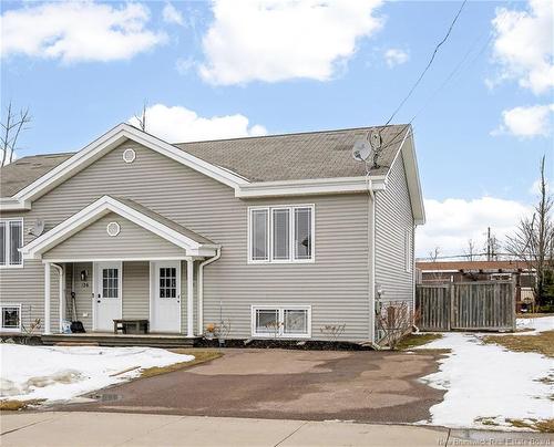128 Lakeburn, Dieppe, NB 