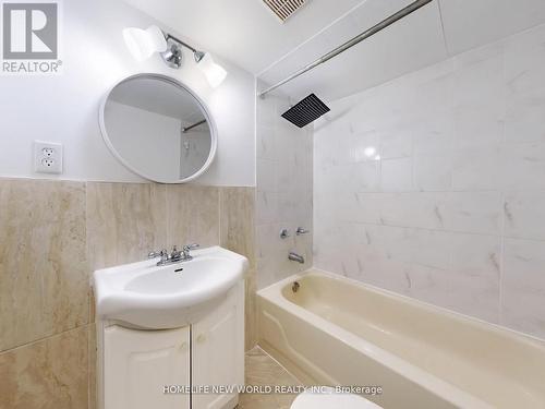 139 Galbraith Crescent, Markham, ON - Indoor Photo Showing Bathroom