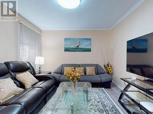 139 Galbraith Crescent, Markham, ON - Indoor Photo Showing Living Room