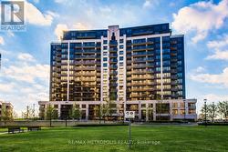 PH16 - 1070 SHEPPARD AVENUE W  Toronto, ON M3J 0G8