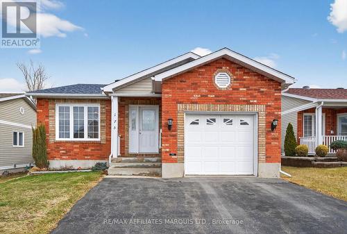 Beautiful curb appeal in a sought-after setting - 175 Hemlock Crescent, Cornwall, ON - Outdoor With Facade