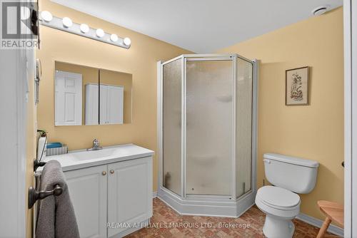 Additional 3 piece bathroom - 175 Hemlock Crescent, Cornwall, ON - Indoor Photo Showing Bathroom