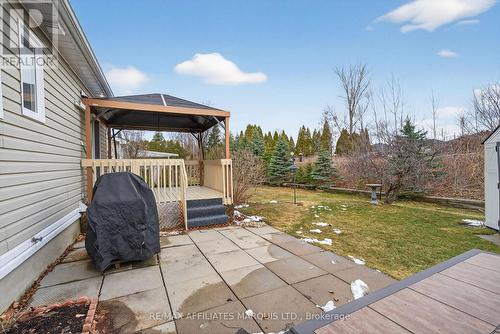 Bonus outdoor space with room to enjoy - 175 Hemlock Crescent, Cornwall, ON - Outdoor With Deck Patio Veranda