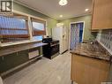 336 2Nd Avenue Se, Weyburn, SK  - Indoor Photo Showing Kitchen 