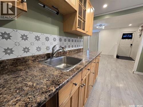 336 2Nd Avenue Se, Weyburn, SK - Indoor Photo Showing Kitchen