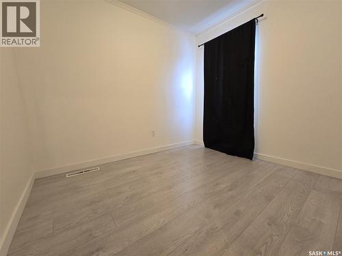 336 2Nd Avenue Se, Weyburn, SK - Indoor Photo Showing Other Room