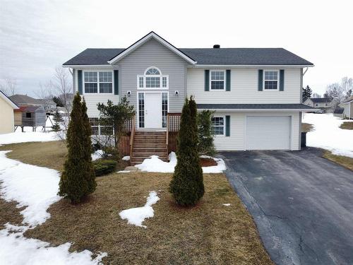 84 Bonavista Avenue  Stratford, PE C1B 0E6