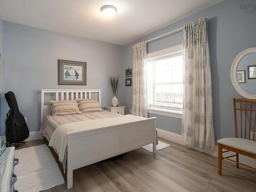 7 Bona Crescent, Enfield, NS 