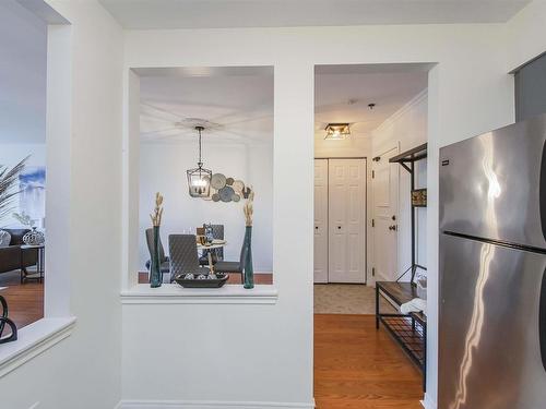 303 93 Kearney Lake Road, Clayton Park, NS 