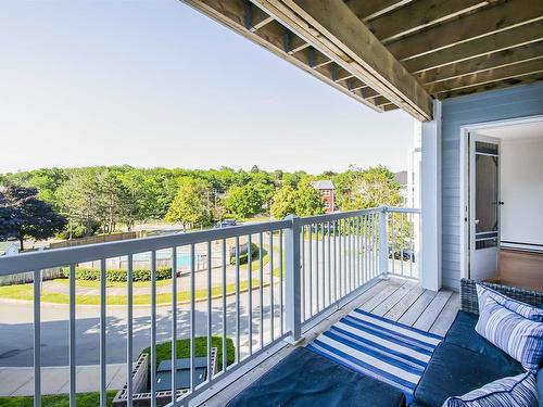 303 93 Kearney Lake Road, Clayton Park, NS 