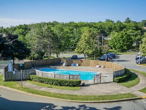 303 93 Kearney Lake Road, Clayton Park, NS 